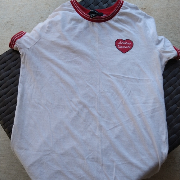 Graphic Tee - Picture 4 of 7